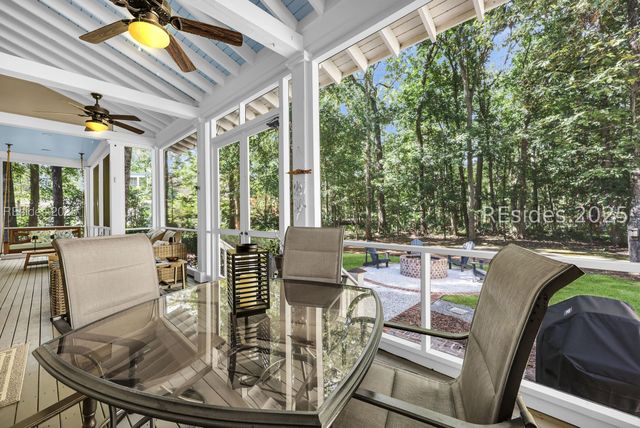 5 Oldfield Village Rd, Bluffton, SC 29909