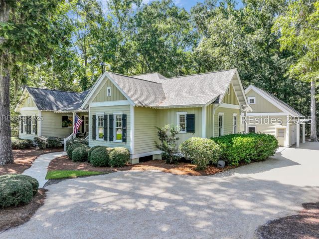 5 Oldfield Village Rd, Bluffton, SC 29909