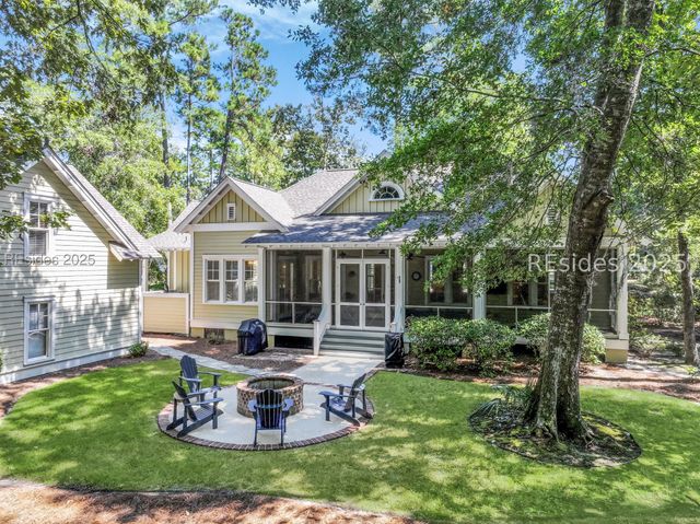 5 Oldfield Village Rd, Bluffton, SC 29909