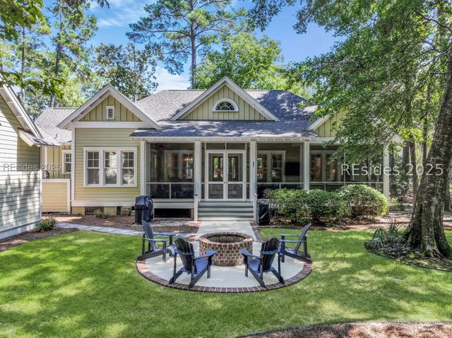 5 Oldfield Village Rd, Bluffton, SC 29909