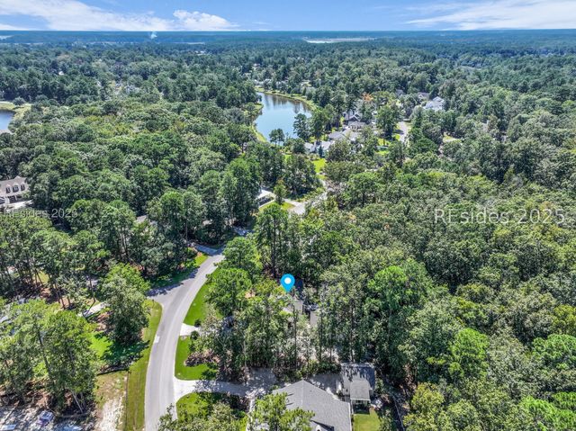 5 Oldfield Village Rd, Bluffton, SC 29909