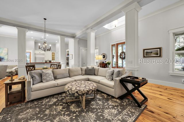 5 Oldfield Village Rd, Bluffton, SC 29909