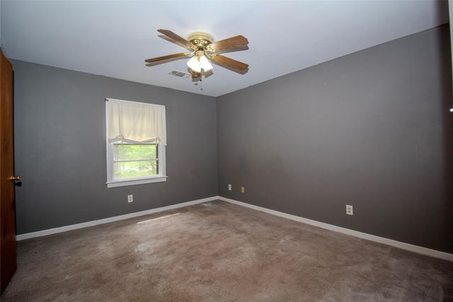 506 W Elm Street, Crockett, TX 75835