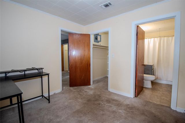 506 W Elm Street, Crockett, TX 75835