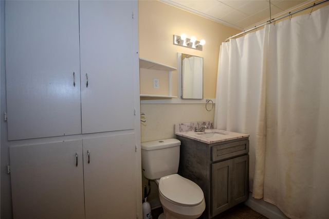 506 W Elm Street, Crockett, TX 75835