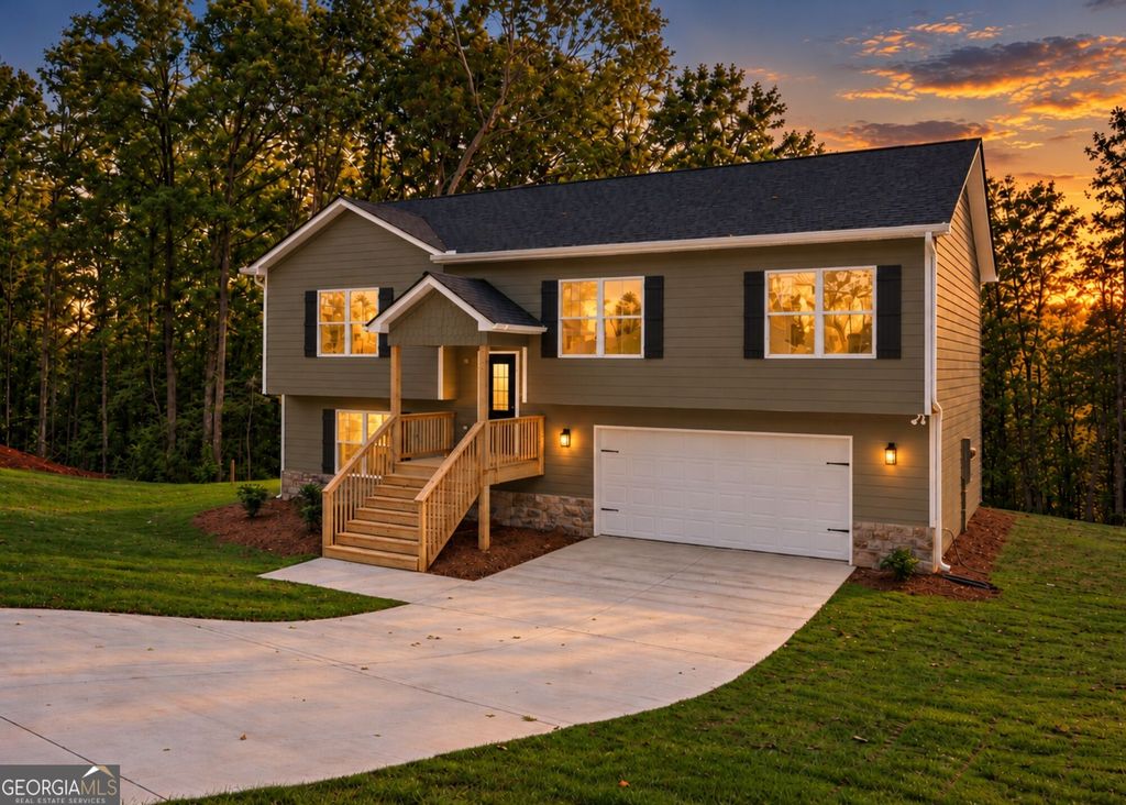284 Stonington Drive, Mount Airy, GA 30563 — exterior