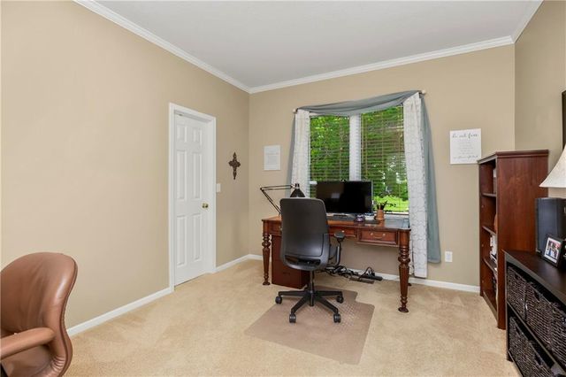 8301 W 157th Street, Overland Park, KS 66223