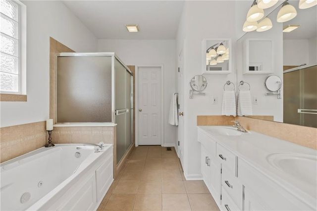 8301 W 157th Street, Overland Park, KS 66223