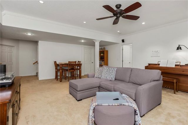 8301 W 157th Street, Overland Park, KS 66223