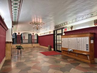 37-20 81st Street 4E, Jackson Heights, NY 11372