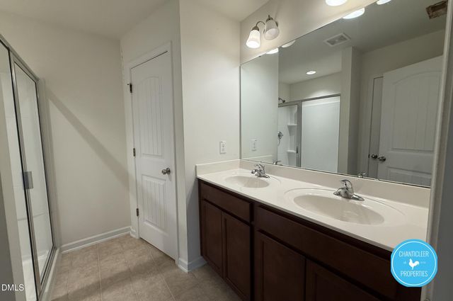 49 E Grove Point Drive, Clayton, NC 27527