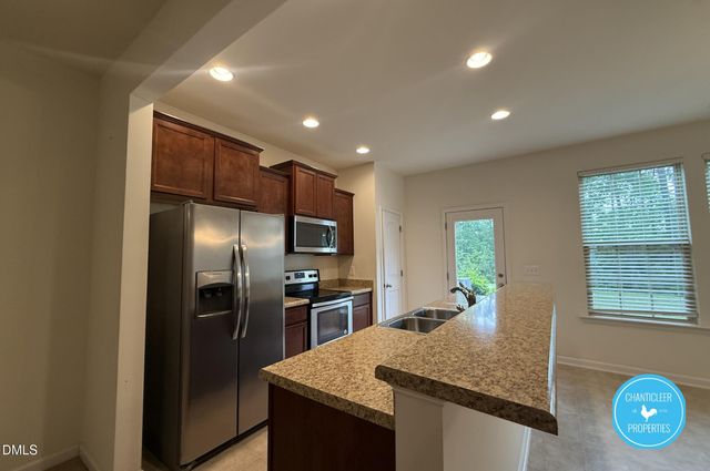 49 E Grove Point Drive, Clayton, NC 27527