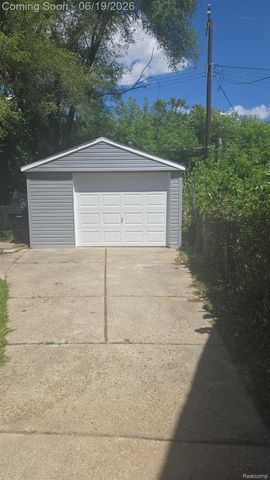15072 Tracey Street, Detroit, MI 48227