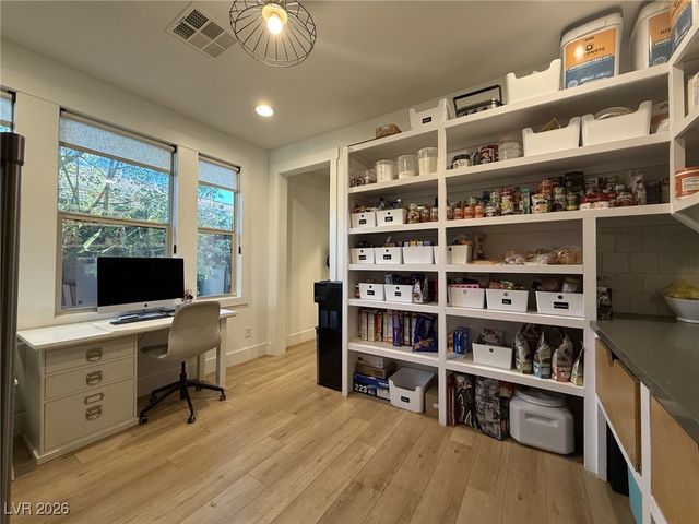 5571 Bethany Bend Drive, Las Vegas, NV 89135