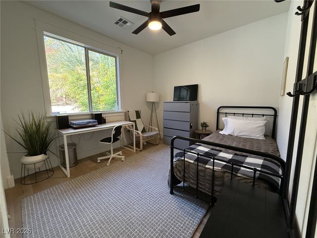 5571 Bethany Bend Drive, Las Vegas, NV 89135