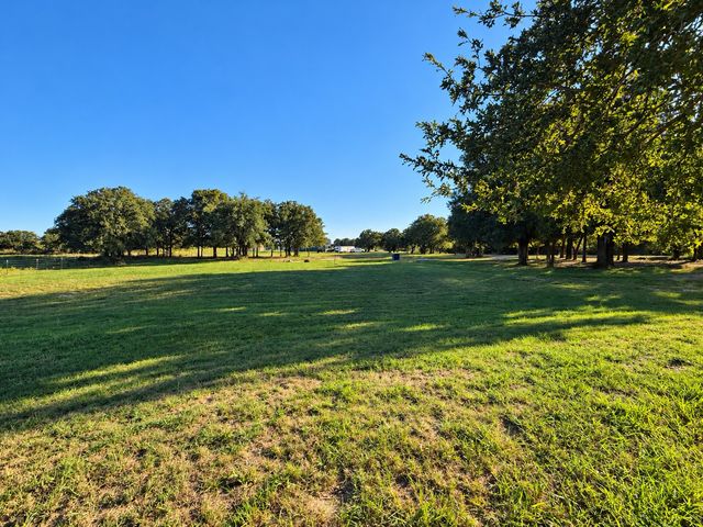 151 Russell Road, Lipan, TX 76462