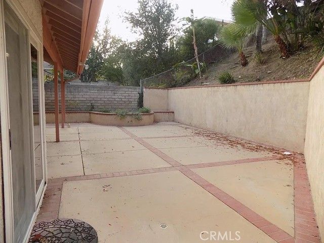 17511 Tuscan Dr, Granada Hills (los Angeles), CA 91344