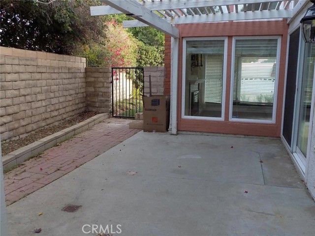 17511 Tuscan Dr, Granada Hills (los Angeles), CA 91344