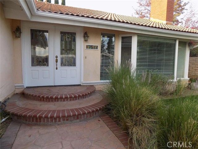 17511 Tuscan Dr, Granada Hills (los Angeles), CA 91344