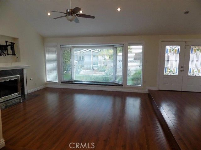 17511 Tuscan Dr, Granada Hills (los Angeles), CA 91344