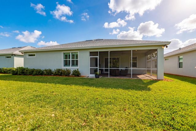 10281 SW Captiva Dr, Port St Lucie, FL 34987
