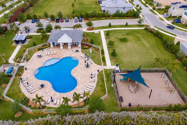 10281 SW Captiva Dr, Port St Lucie, FL 34987