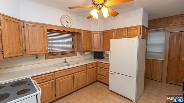 37 Kearney Street, Dover Town, NJ 07801