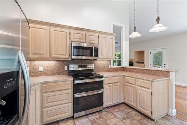26 Leicester Drive, Bella Vista, AR 72714