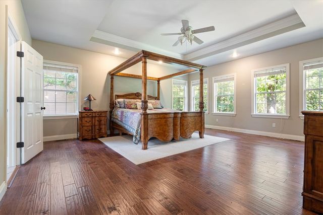 26 Leicester Drive, Bella Vista, AR 72714