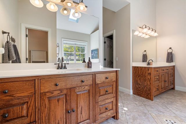 26 Leicester Drive, Bella Vista, AR 72714