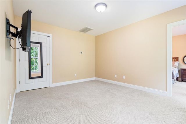 26 Leicester Drive, Bella Vista, AR 72714
