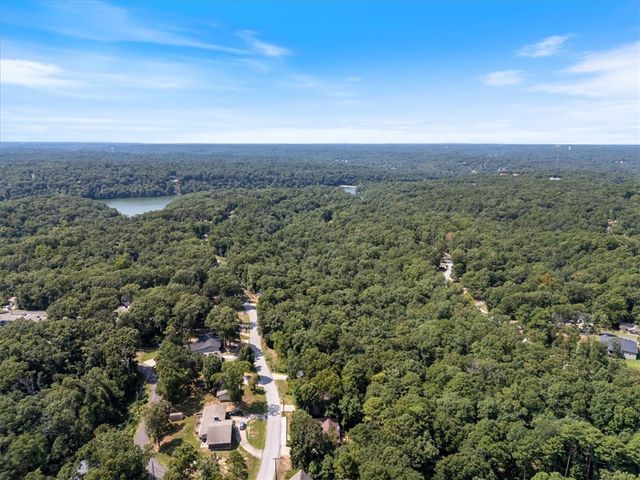 26 Leicester Drive, Bella Vista, AR 72714