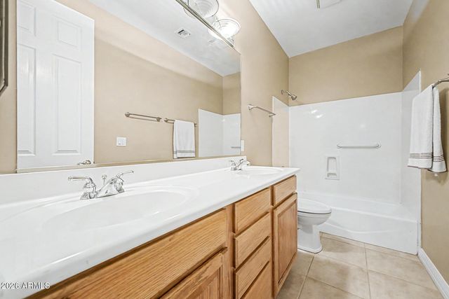 1709 E KAEL Street, Mesa, AZ 85203