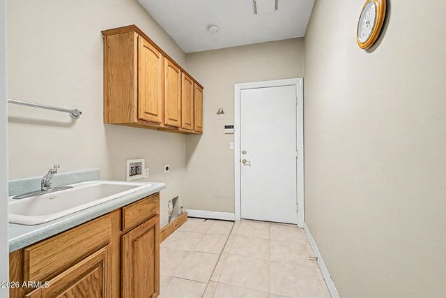 1709 E KAEL Street, Mesa, AZ 85203