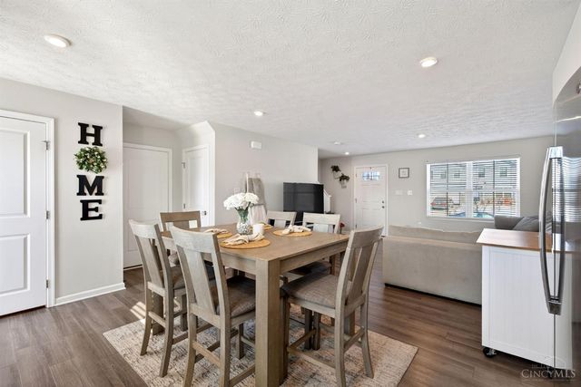 6633 Rivulet Drive, Middletown, OH 45042