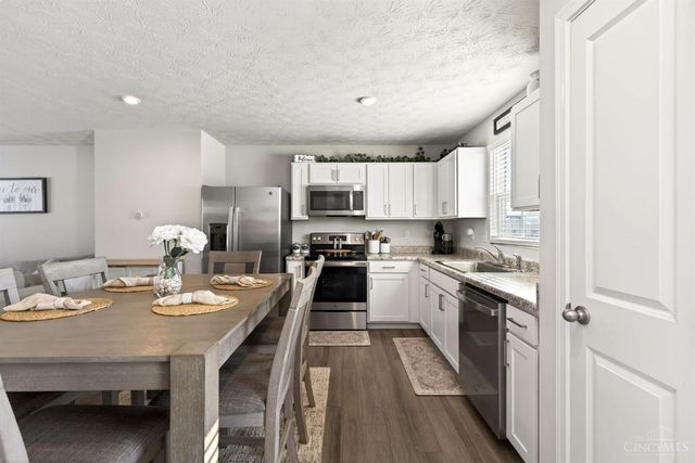 6633 Rivulet Drive, Middletown, OH 45042