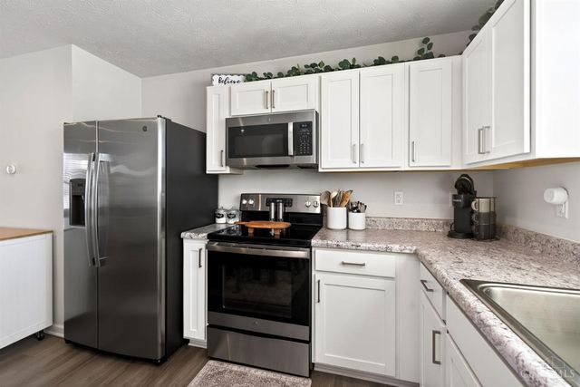 6633 Rivulet Drive, Middletown, OH 45042