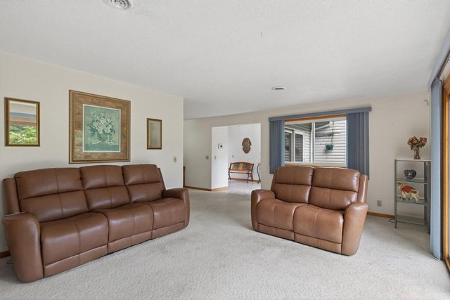 8210 GROVE AVENUE, Wisconsin Rapids, WI 54494