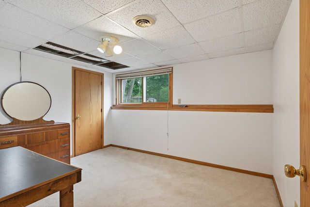 8210 GROVE AVENUE, Wisconsin Rapids, WI 54494