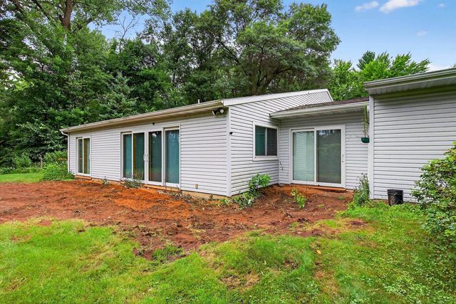 8210 GROVE AVENUE, Wisconsin Rapids, WI 54494