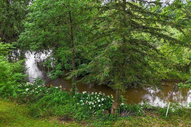 8210 GROVE AVENUE, Wisconsin Rapids, WI 54494
