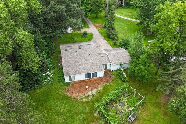 8210 GROVE AVENUE, Wisconsin Rapids, WI 54494