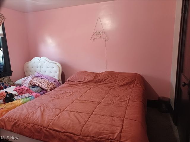 983 Garden Street NW, Warren, OH 44485