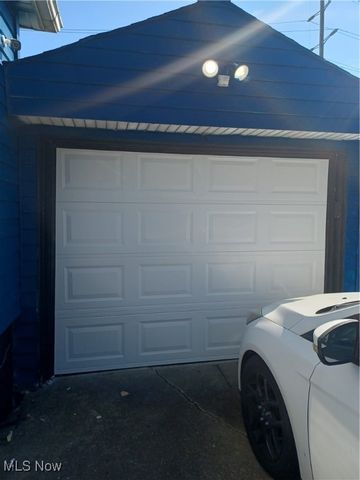 983 Garden Street NW, Warren, OH 44485