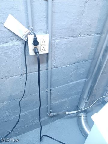 983 Garden Street NW, Warren, OH 44485