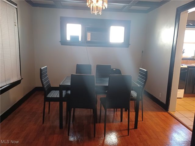 983 Garden Street NW, Warren, OH 44485