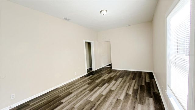 8113 N SEMMES STREET, Tampa, FL 33604