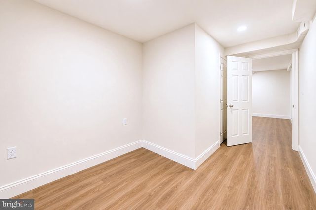 3141 LYNDALE PL SE, Washington, DC 20019