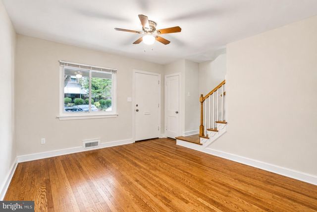 3141 LYNDALE PL SE, Washington, DC 20019