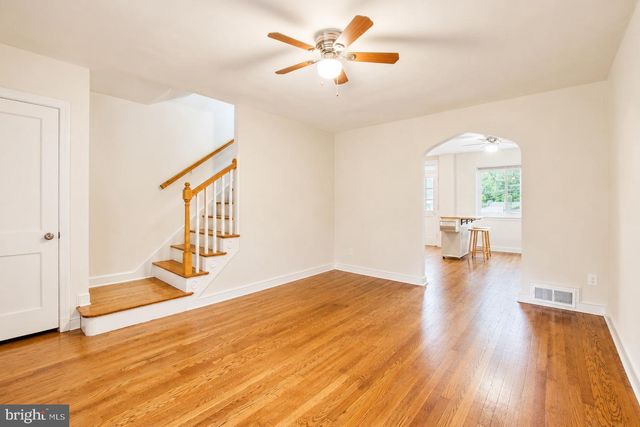 3141 LYNDALE PL SE, Washington, DC 20019